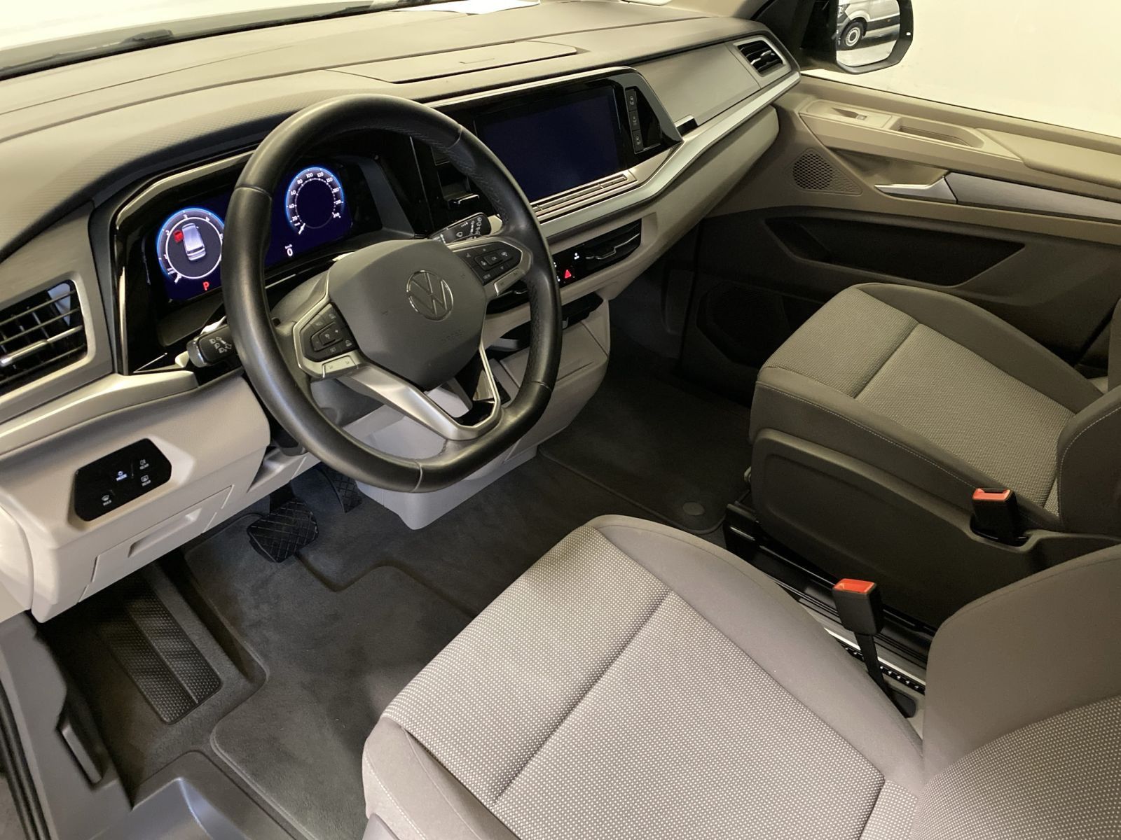 Volkswagen T7 Multivan TDI Life LÜ Schaden lang AHK DSG foto 5