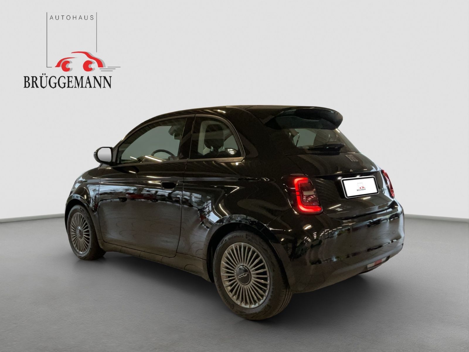 Fahrzeugabbildung Fiat 500e Icon