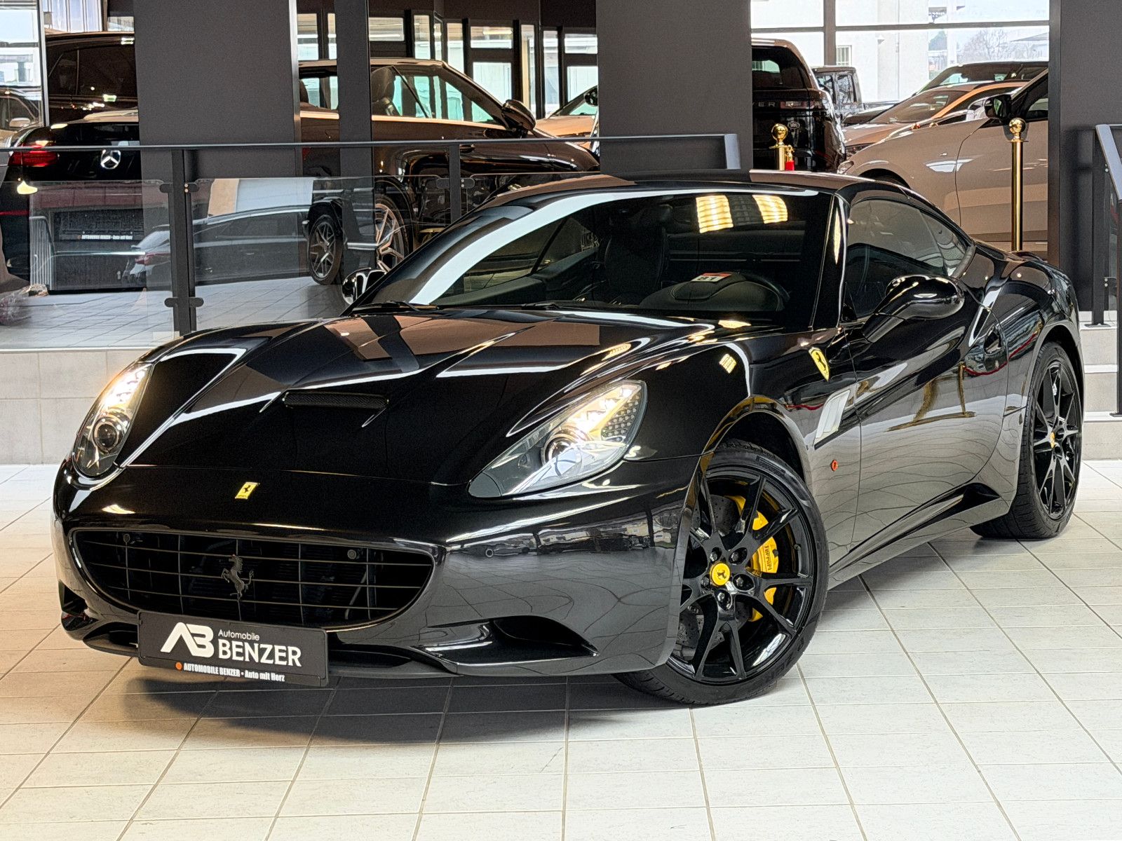 Fahrzeugabbildung Ferrari California 30 V8 /CARBON/KAM/LED-LENKRAD/TOP