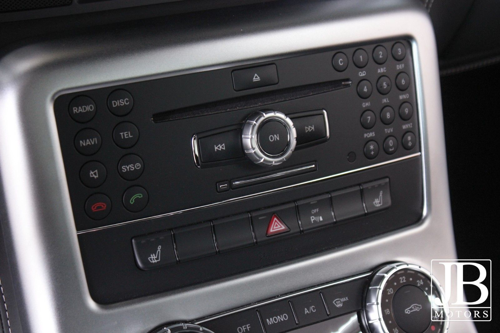 Fahrzeugabbildung Mercedes-Benz SLS AMG Coupe Kamera Memory MB Scheckheft