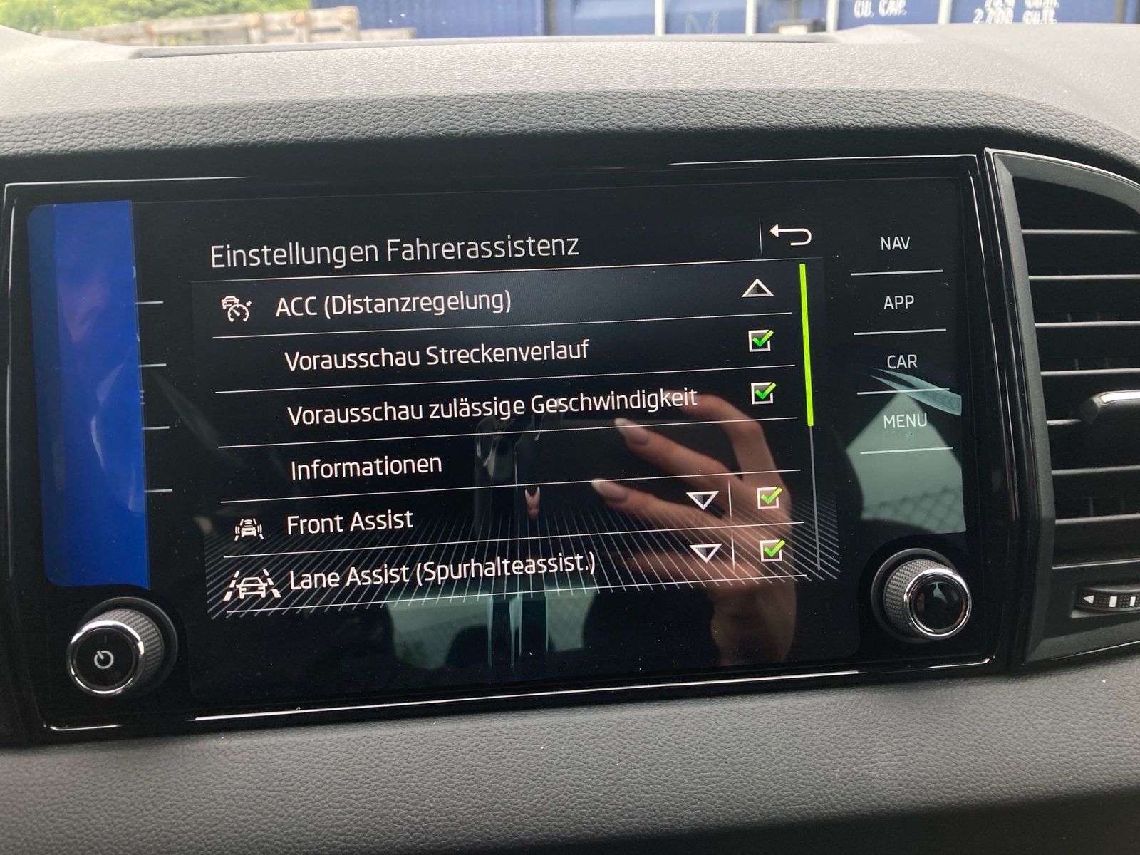 Skoda Karoq - Bild 17