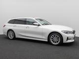 BMW 320i Luxury Line Laser HUD Panorama Alarm AHK Hi - BMW 320 Gebrauchtwagen in Hannover