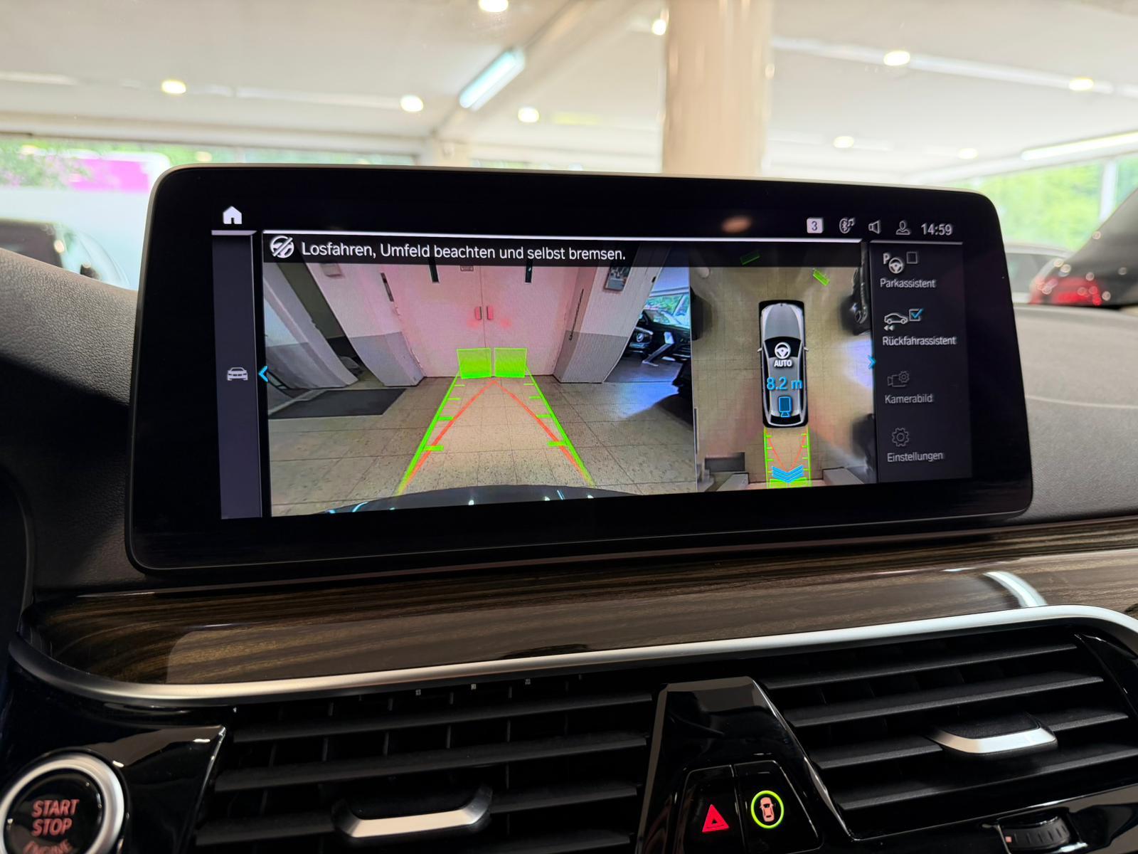 BMW 520 d xDrive Touring Panorama*360°*LED*1H