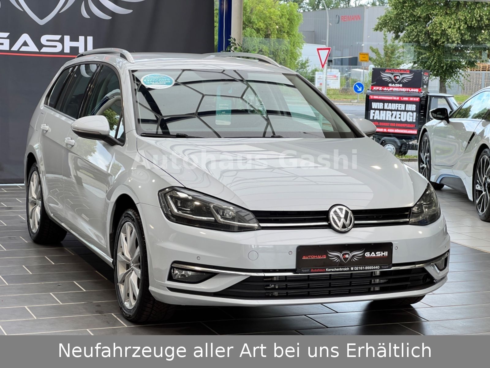 Fahrzeugabbildung Volkswagen Golf VII Variant Highline*1.Hd*Scheckheft*LED*