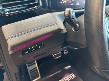 Volkswagen Tiguan *R-LINE*MASSAGE*LKHZ*ACC*CARPLAY*LED