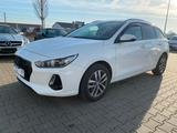 Hyundai i30 cw Family + - Hyundai i30 Family
