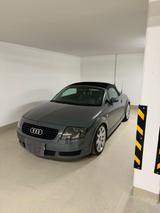Audi TT Cabrio 8N 1.8T, gepflegt, viele Neuteile - Audi TT aus 2001: Roadster