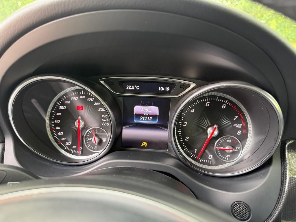 Image of Mercedes-Benz CLA 200 Shooting Brake