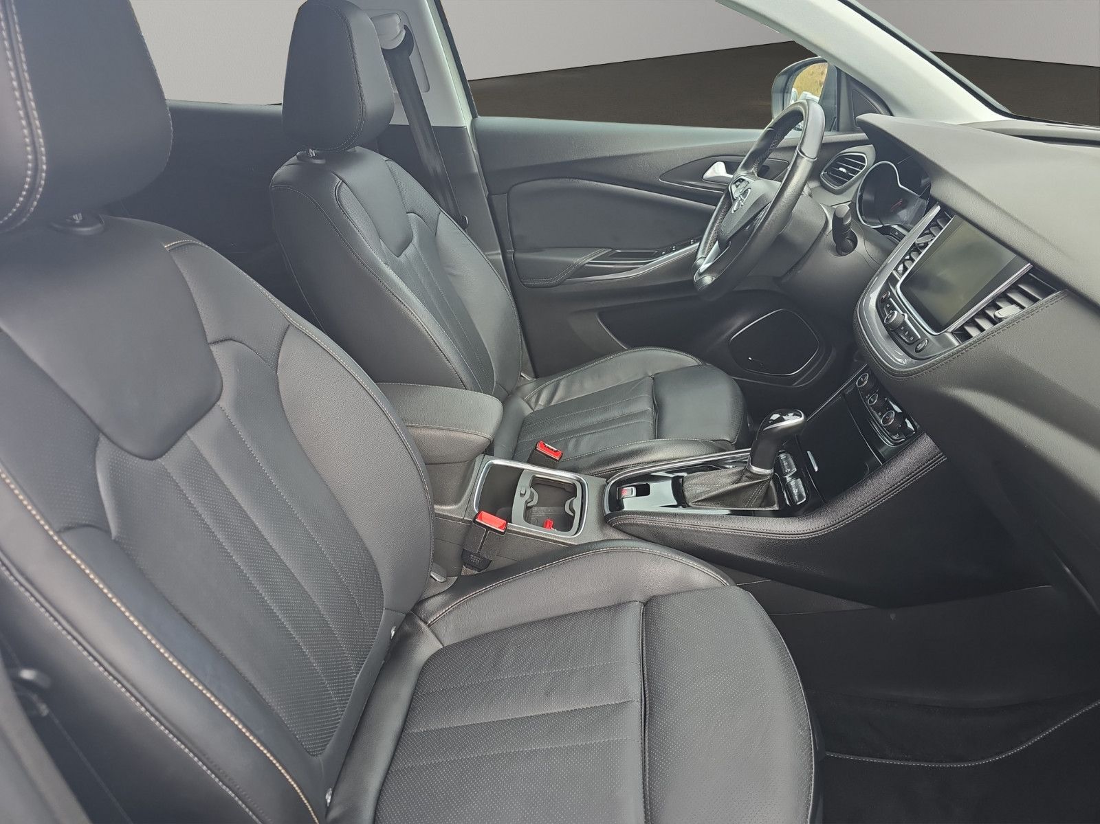 Fahrzeugabbildung Opel Grandland (X)Ultimate LEDER NAVI DAB  AHK 360