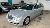 Mercedes-Benz T-Modell E 220 CDI*AHK* - Mercedes-Benz E 220 aus 2007: Cdi