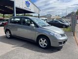 Nissan Tiida 1.8/Leder/Klimatronik/Schiebedach/70000Km - gebrauchte Nissan Tiida aus dem Jahr 2008
