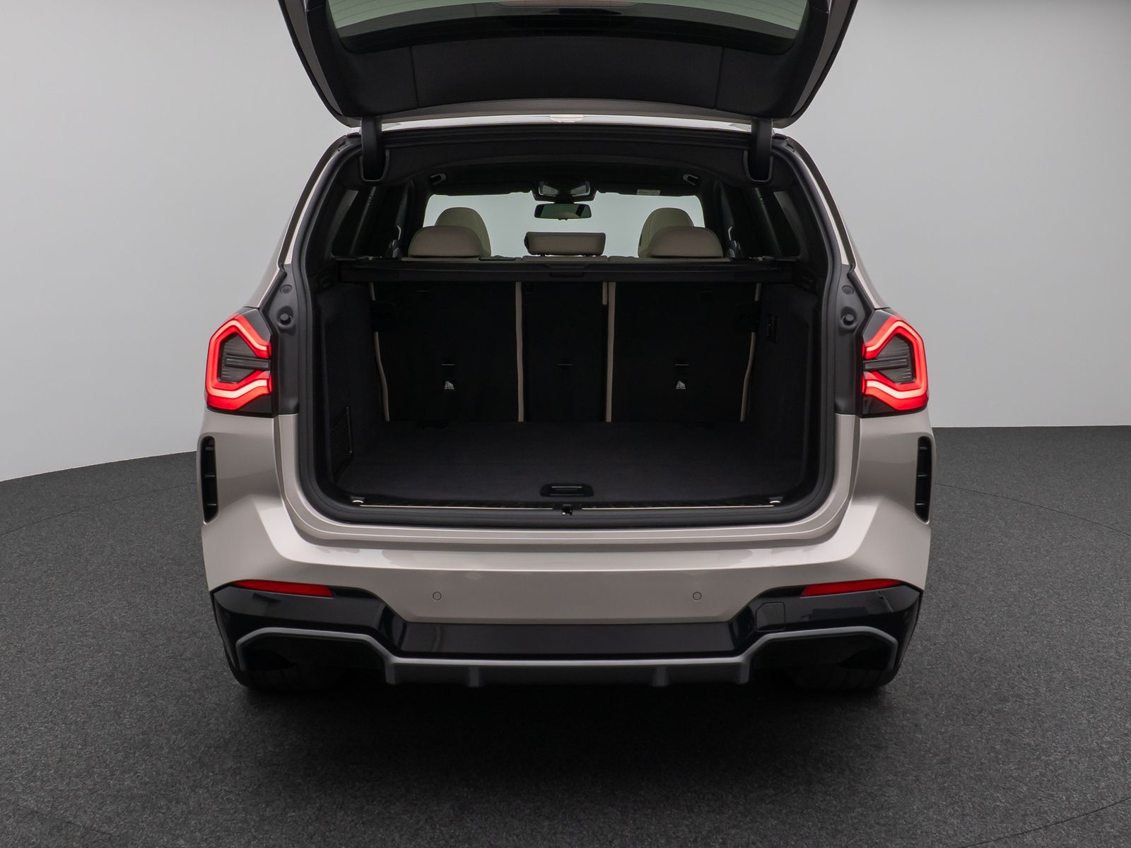 Fahrzeugabbildung BMW iX3 Impressive M Sport Panorama Laser HUD H/K