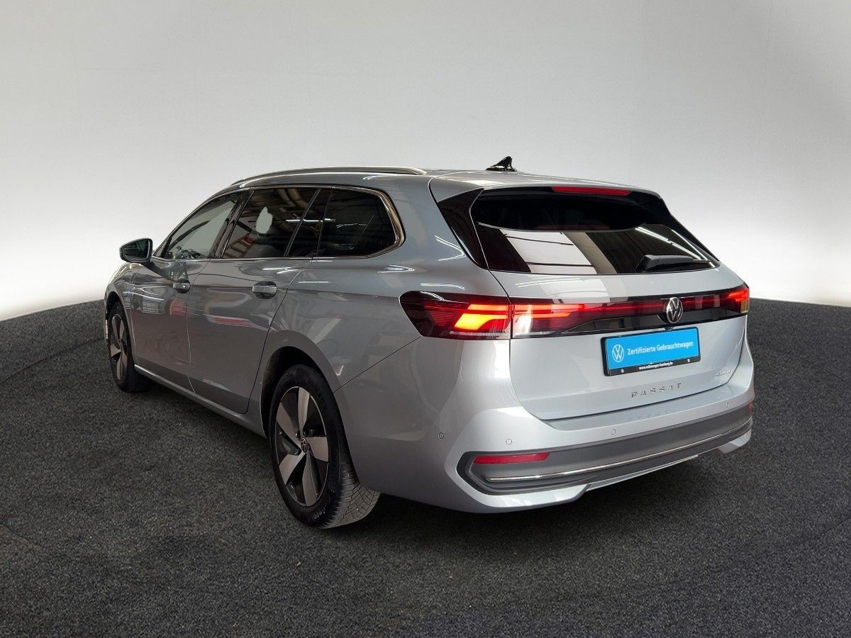 Volkswagen Passat Variant - Bild 3