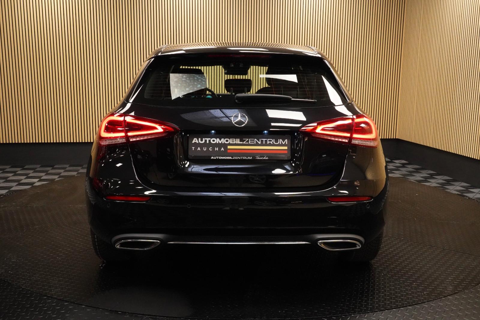Mercedes-Benz A 250 +LED+MBUX+CARPLAY+DAB+CARBON+AUG. REALITY+