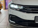 Volkswagen Passat Variant GTE*BLACK*LED*ACC*NAVI*CAM*LANE* - Volkswagen mit Hybrid-Antrieb