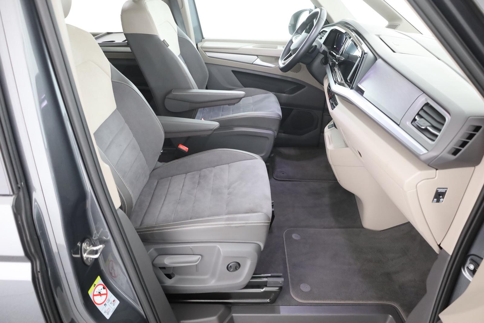 Volkswagen T7 Multivan 2.0 TSI DSG LED 360° Panorama AHK