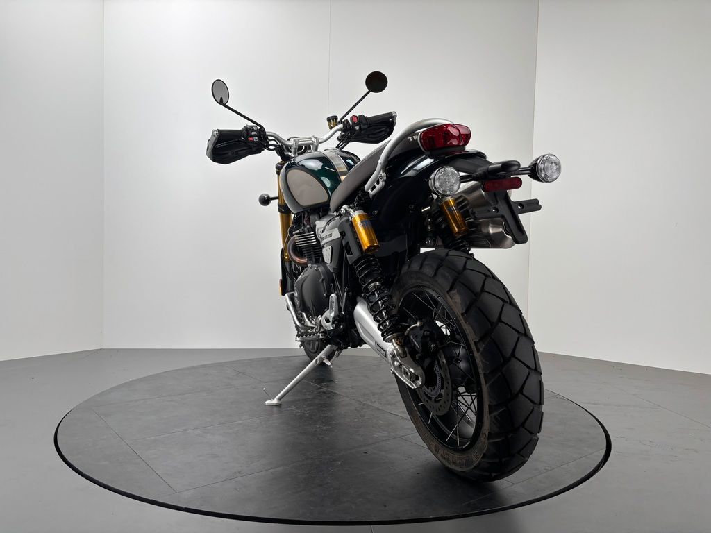 Fahrzeugabbildung Triumph SCRAMBLER 1200 STEVE MCQUEEN *1.HAND*