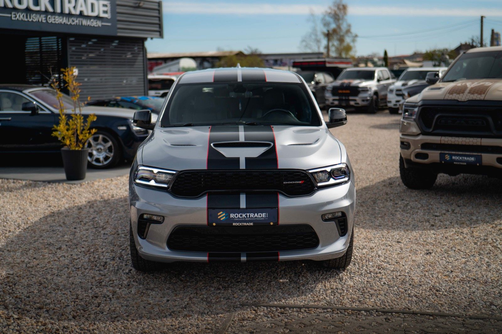 Fahrzeugabbildung Dodge Durango 5.7 V8 R/T SRT 4x4 Night-Paket Modell 22