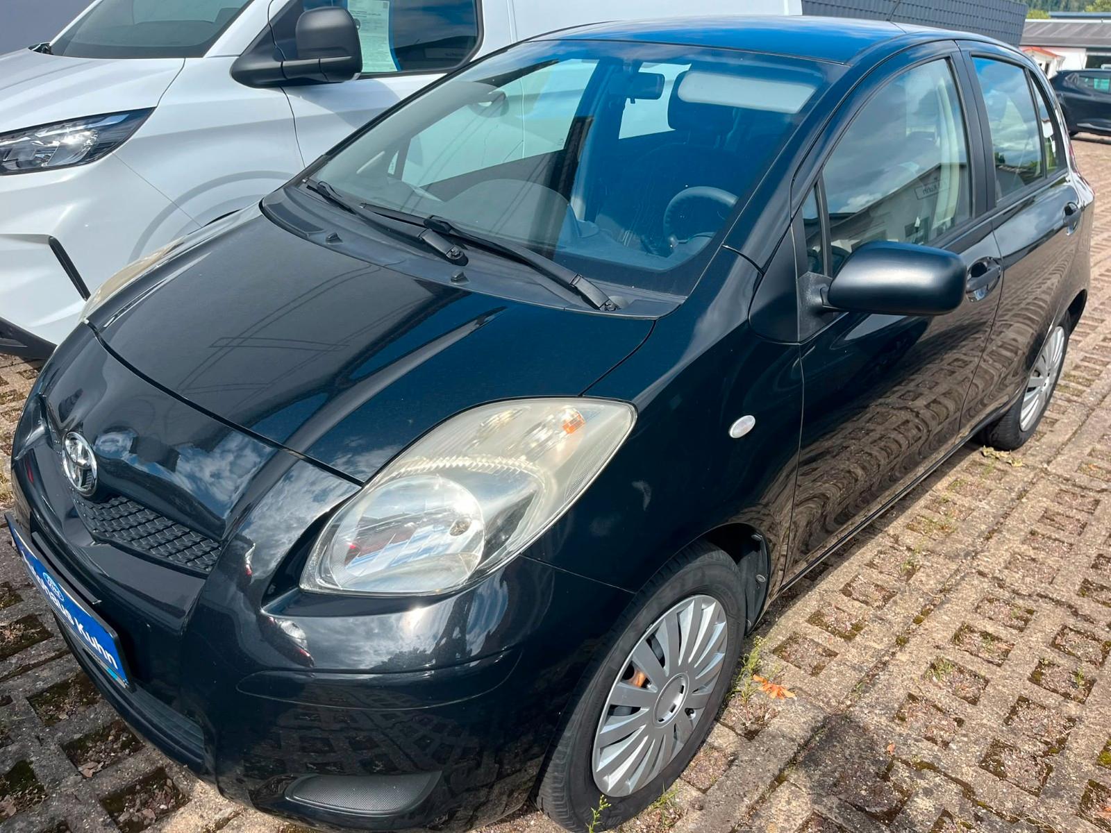 Toyota Yaris , Klima, ZV, el.-Spiegel+Fenster, 8X Räder