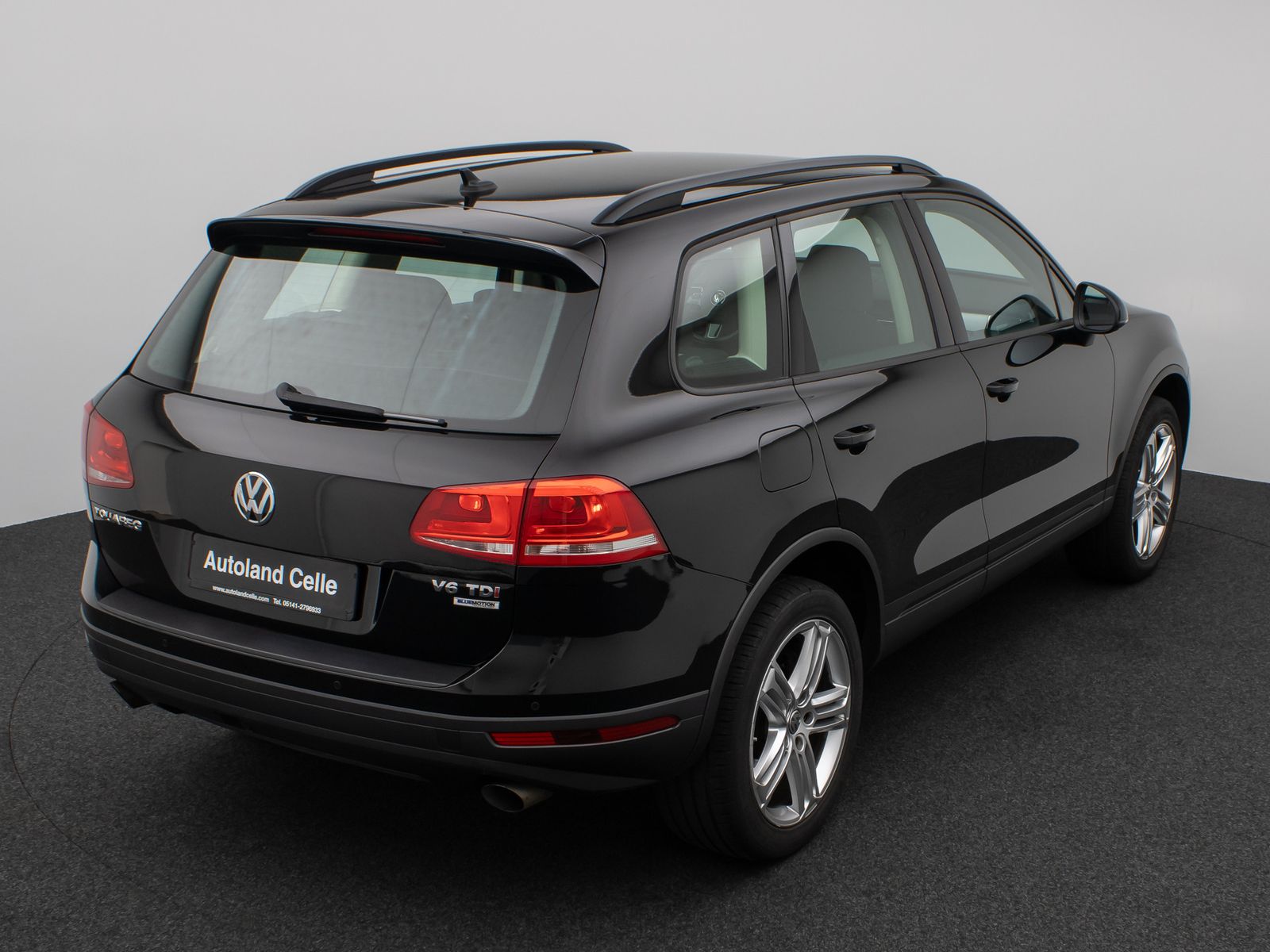 Fahrzeugabbildung Volkswagen Touareg 3.0 TDI V6 Terrain Tech 4Mot PDC BiXenon
