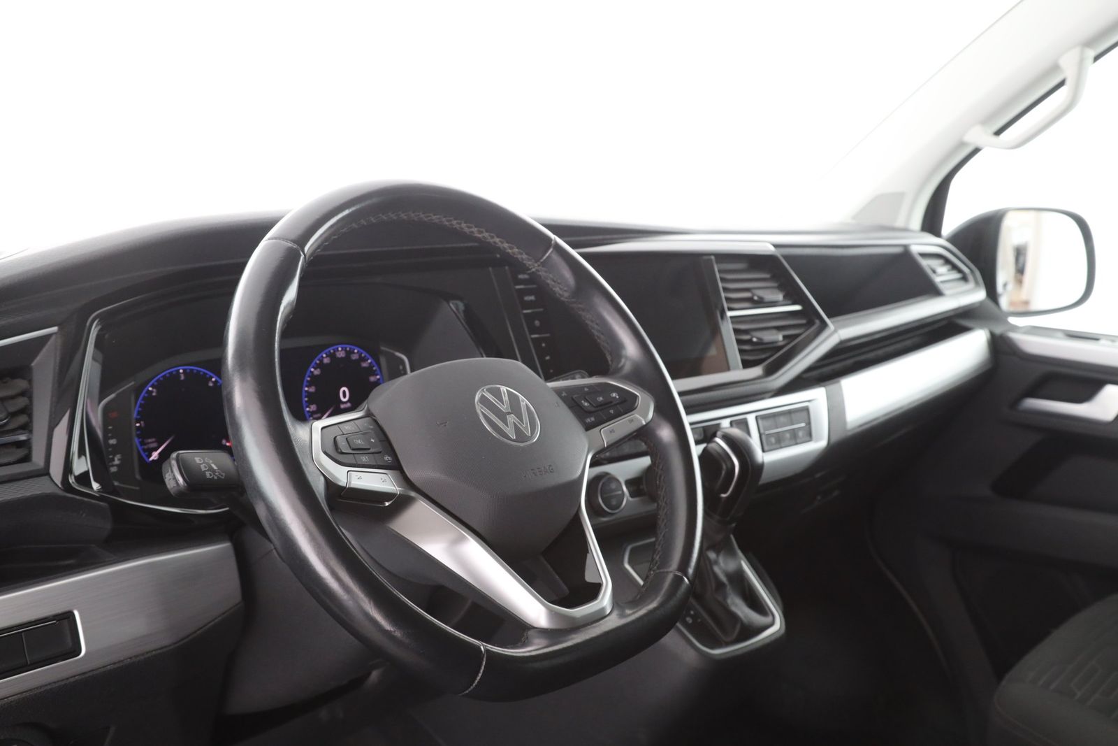 Volkswagen T6.1 Multivan TDI COMFORTLINE | LED | NAVI | AHK foto 14