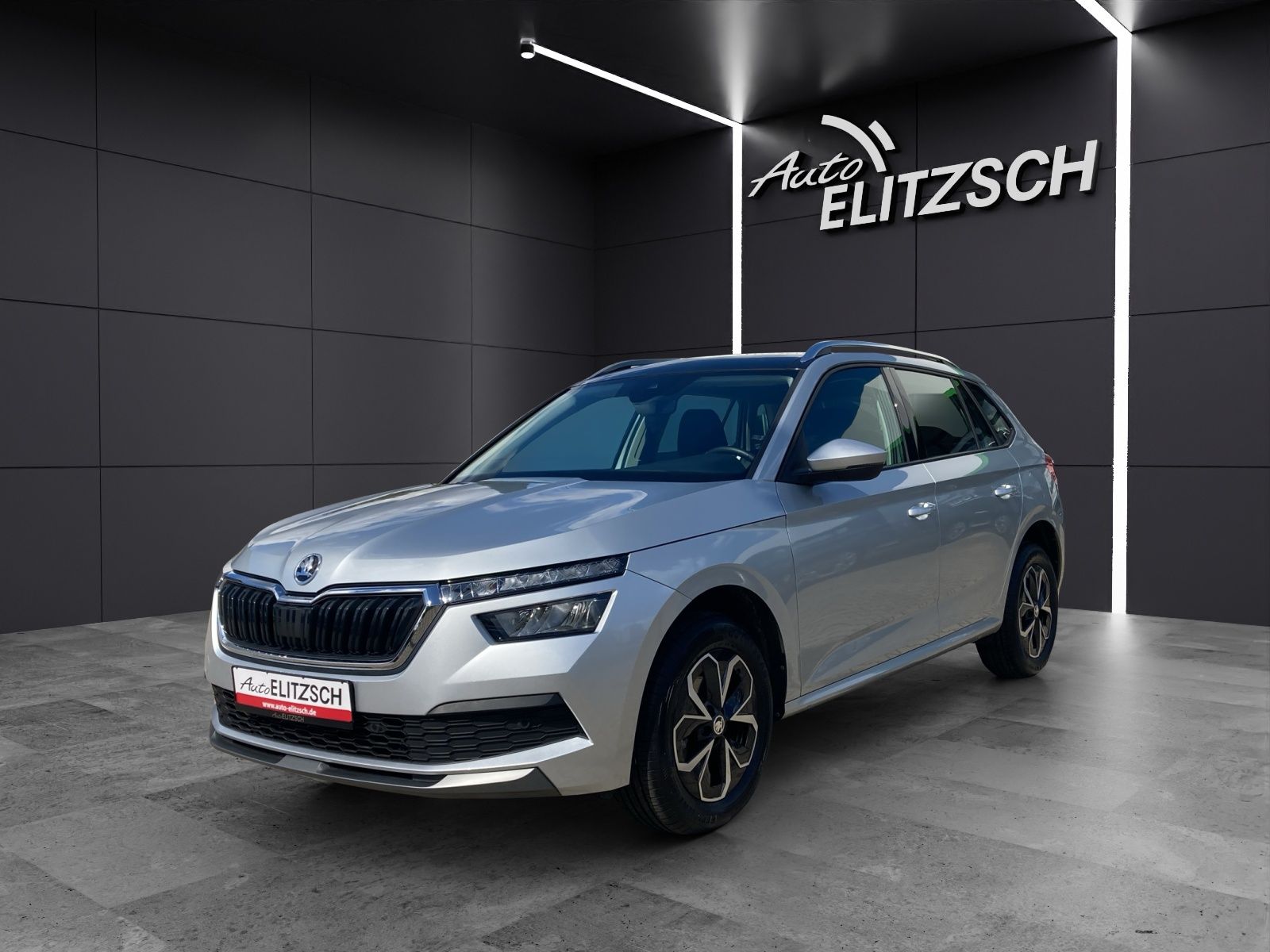 Fahrzeugabbildung SKODA Kamiq TSI Ambition LED Pano GRA PDC SH LM