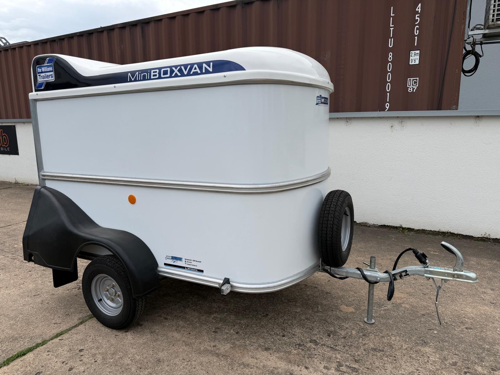 Ifor Williams BV64e Koffer-Anhänger