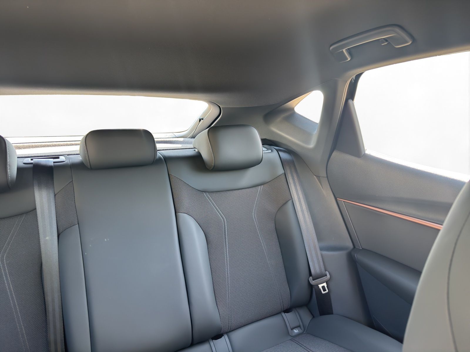 Cupra Tavascan - Bild 16