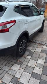 Nissan Qashqai DIG-T 115 N Connecta - Nissan Qashqai Gebrauchtwagen in München