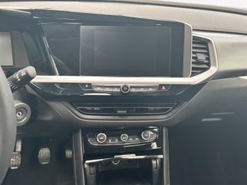 Fotografie 12 des Opel Grandland (X) Grandland Enjoy LED Sitz-/Lenkradheizg Allwetter