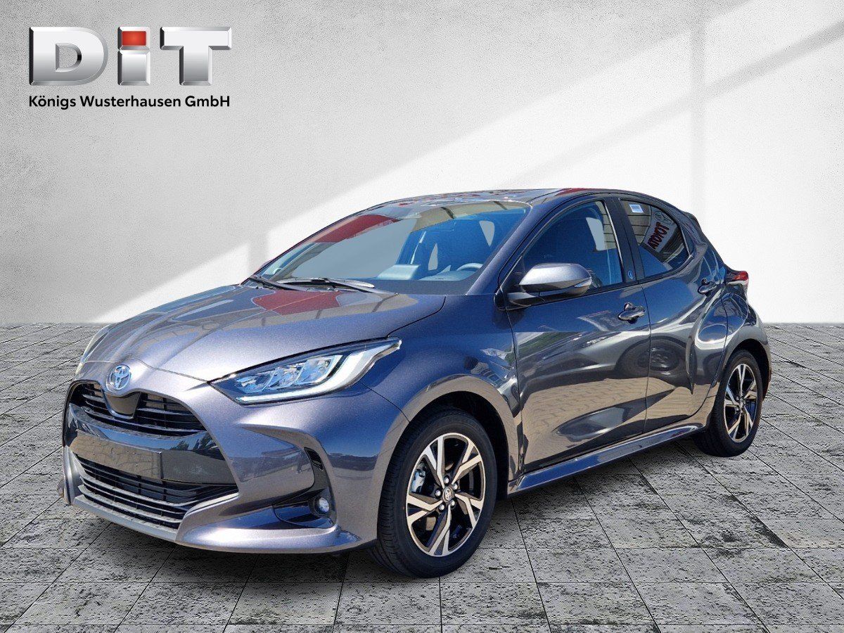Toyota Yaris 1.5 Teamplayer ACC LED SHZ Kam. KeyLess LM imagem 2