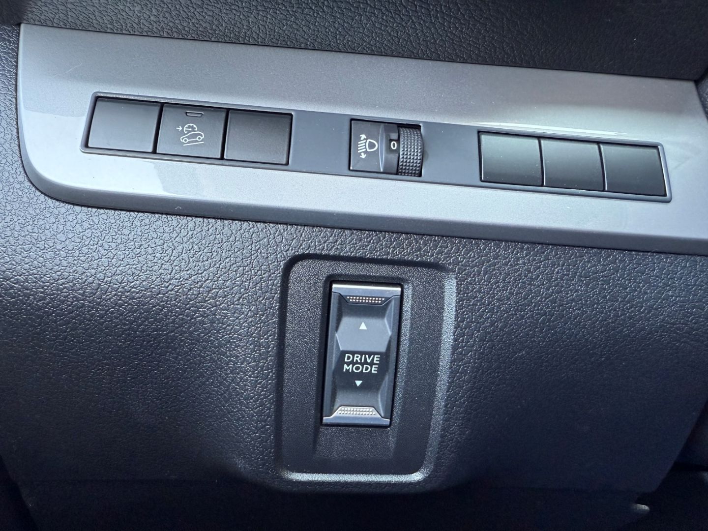 Fahrzeugabbildung Opel Vivaro Kasten Edition L2 2.0 Kamera+PDC+Carplay