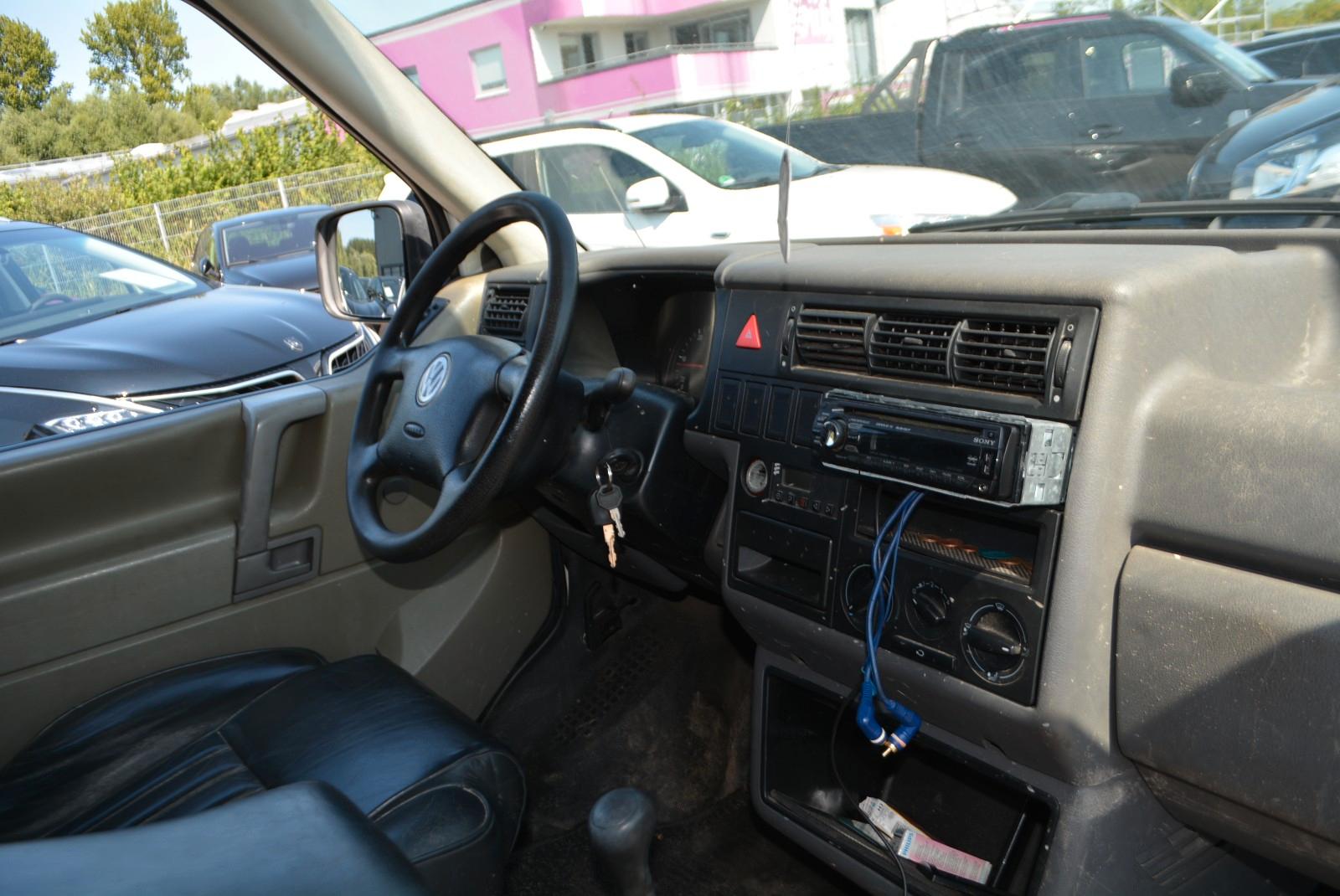 Volkswagen T4 Kasten 2.5 TDI
