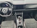 Skoda Kodiaq RS *4x4*AHK*STHZ*NAVI*RFK*4xSHZ*KESSY - Skoda Kodiaq RS mit Benzin-Antrieb