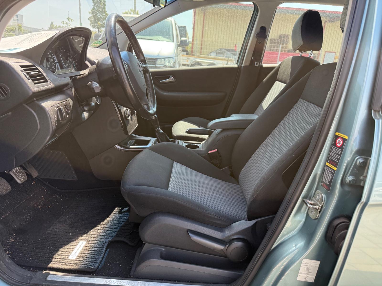 Mercedes-Benz A170 2005 — photo 13