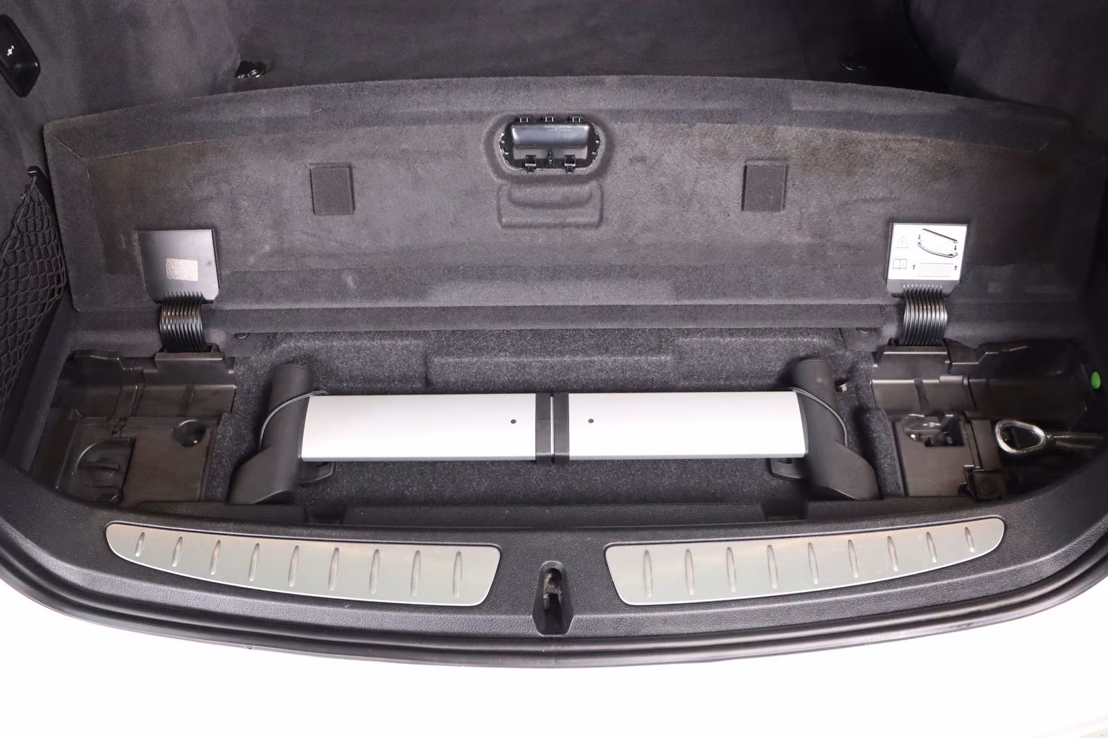 BMW 320 i Touring xDrive * Bi- Xenon * Navi