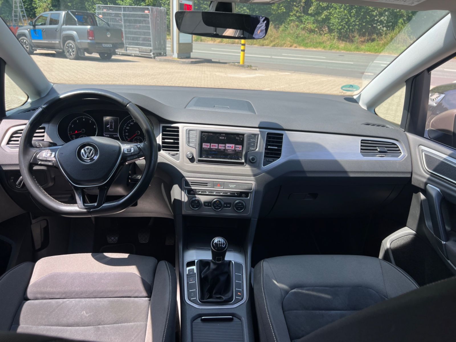 Fahrzeugabbildung Volkswagen Golf Sportsvan VII Comfortline *MASSAGE-SITZE *