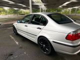 BMW 318i - - BMW 318 aus 2001: 318i