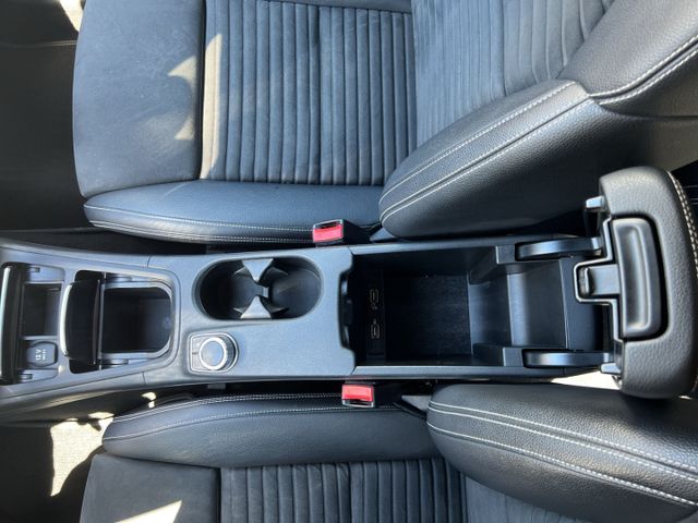 B 180 AMG LINE NAVI CAM SHZ LED-SCHEINWERFER REG
