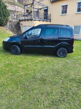 Citroën Berlingo BlueHDi 120 S&S Multispace 90 Jahre... - Citroën Berlingo mit Diesel-Antrieb: 1.9