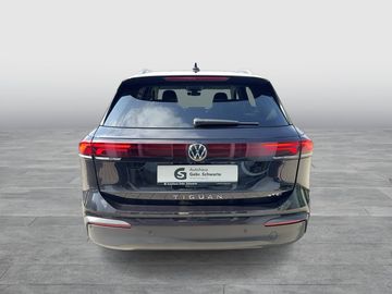 Volkswagen Tiguan - 4