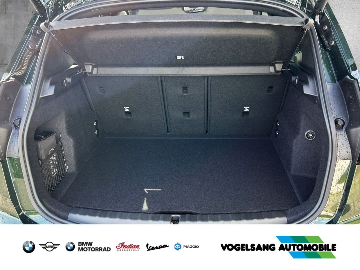 Fahrzeugabbildung BMW 218 i Active Tourer M Sport AHK
