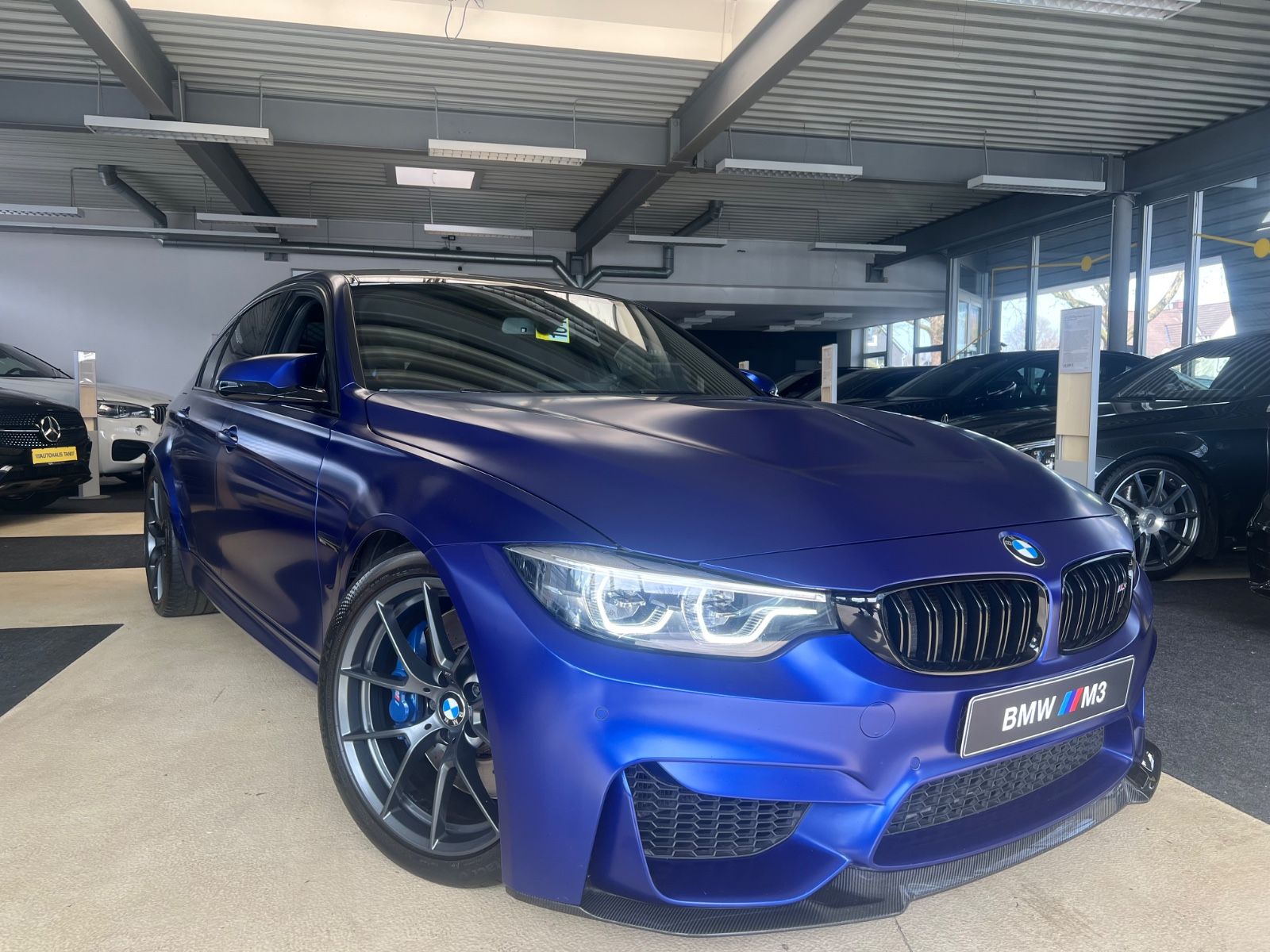 Fahrzeugabbildung BMW M3 CS F80 1of1200 *FROZEN DARK BLUE*DEUTSCH*
