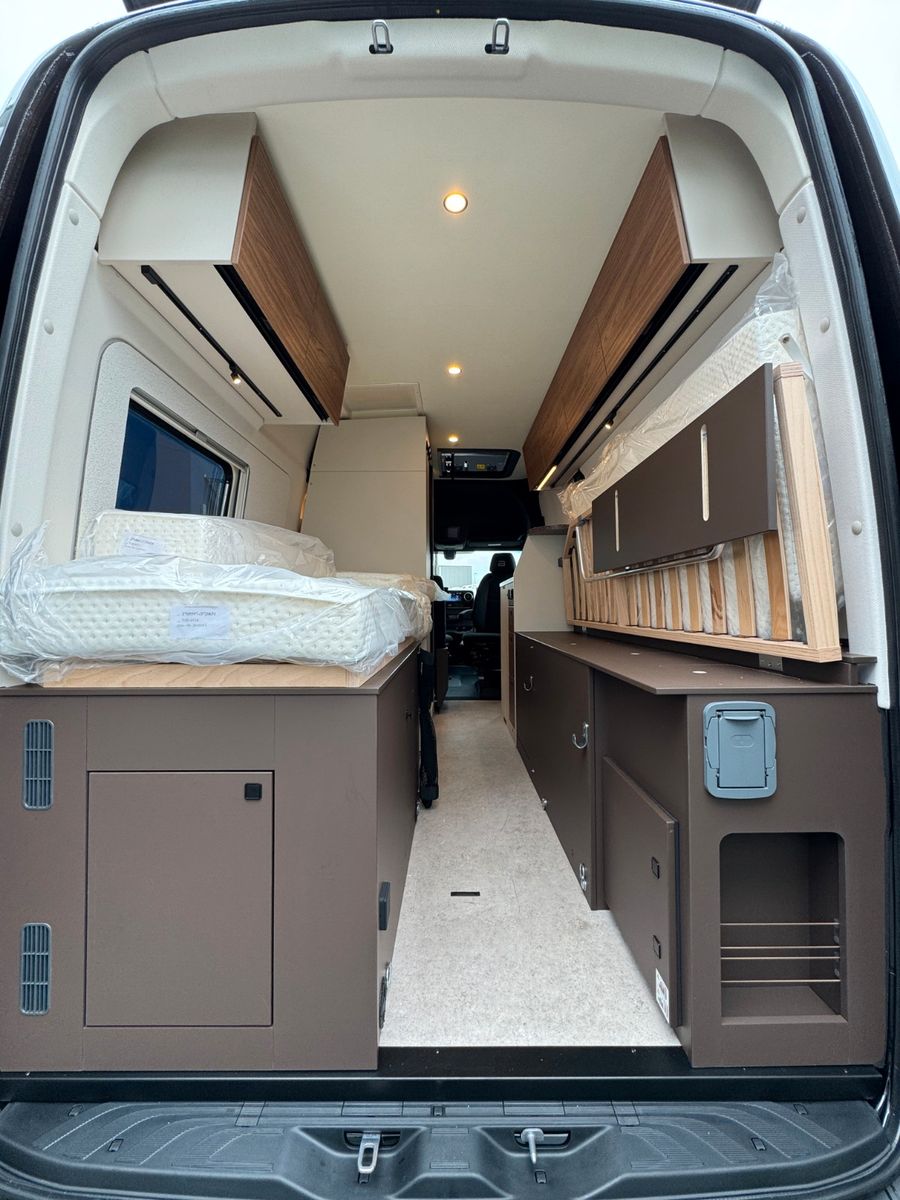 Fahrzeugabbildung Bürstner Habiton HMX 4x4 Schlafdach SIE SPAREN € 8.008,-!