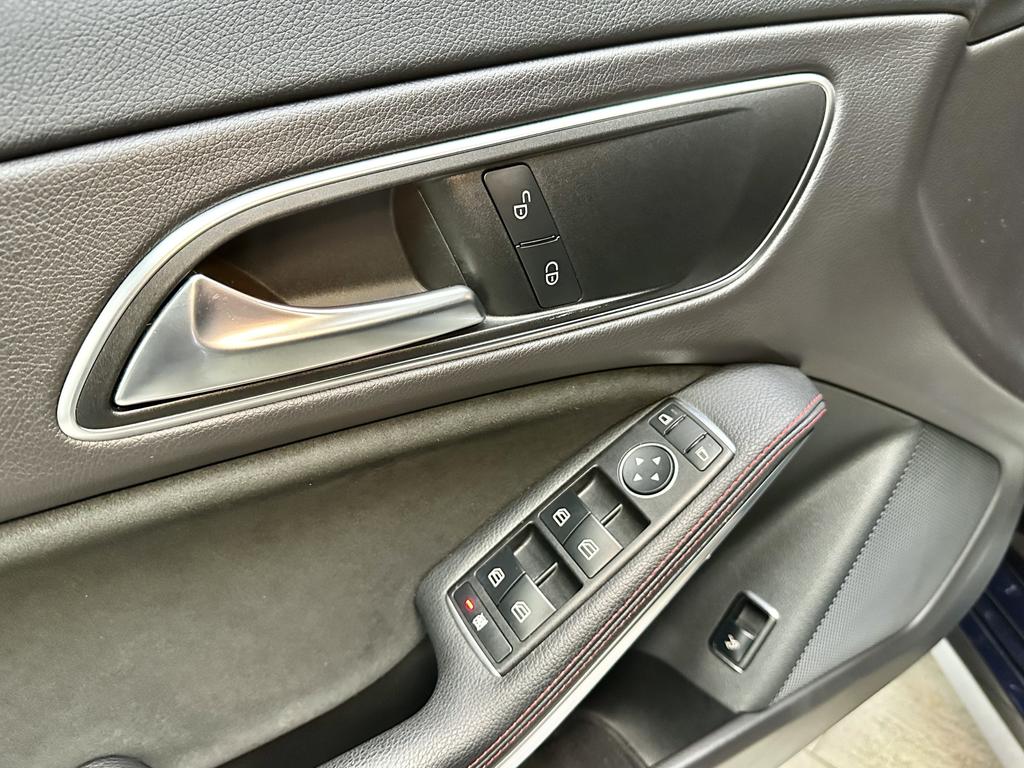 Mercedes-Benz CLA 45 AMG