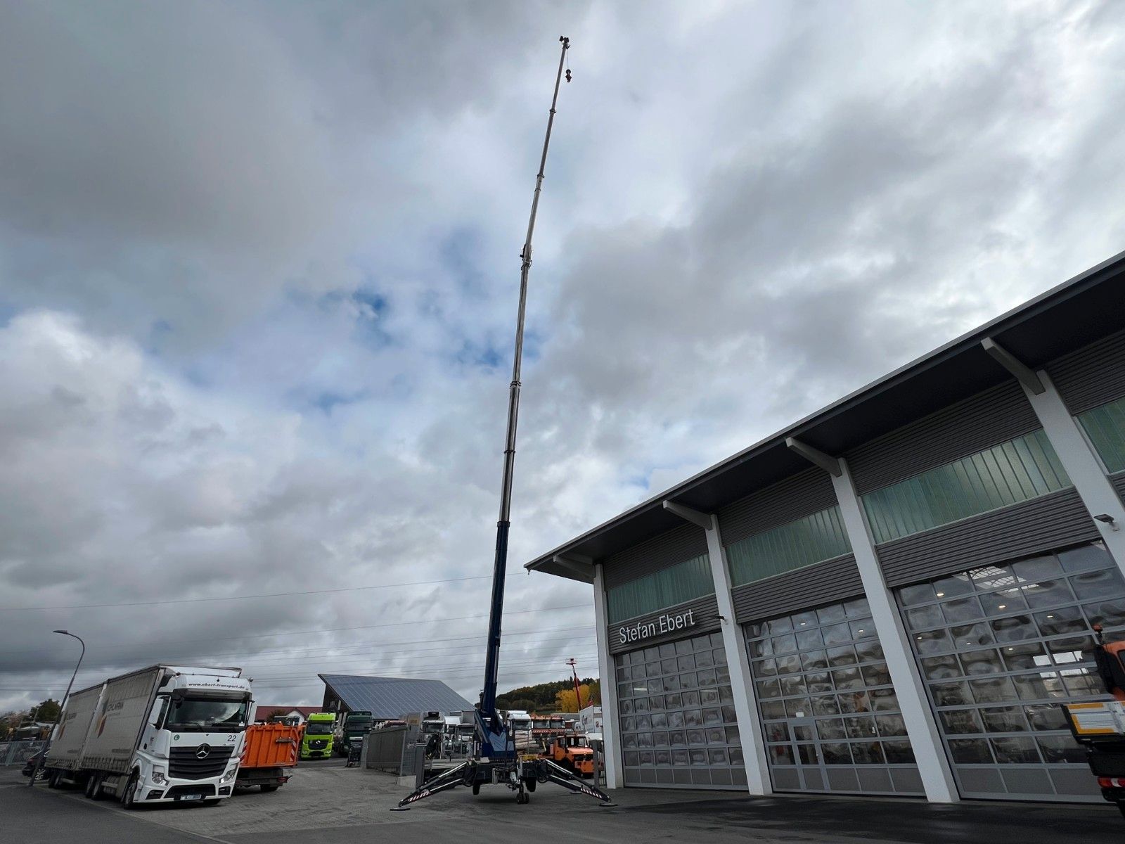 Fahrzeugabbildung Andere Böcker AHK 36 / nur 436 h / 2022