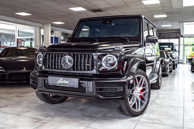 MERCEDES-BENZ G63 AMG*CARBON*FOND TV*PERFORMANCE*NIGHT*VOLL*