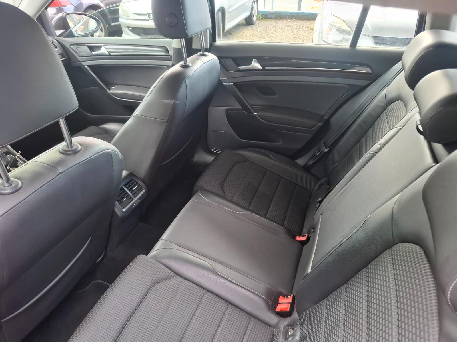 Volkswagen Golf 2013 — photo 17