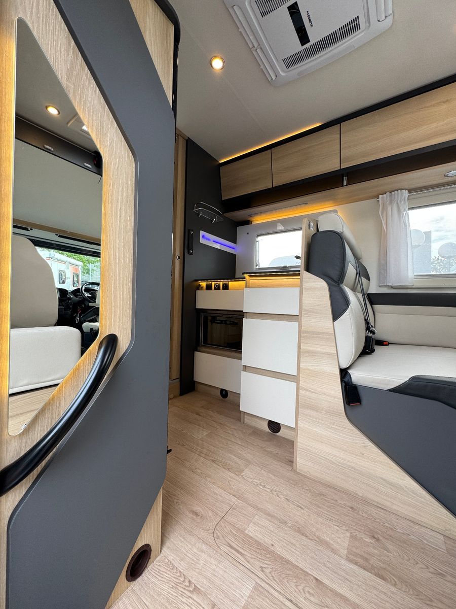 Fahrzeugabbildung Rapido ITINEO SB 740 SPIRIT EDITION LUFTFEDERUNG 2KLIMA