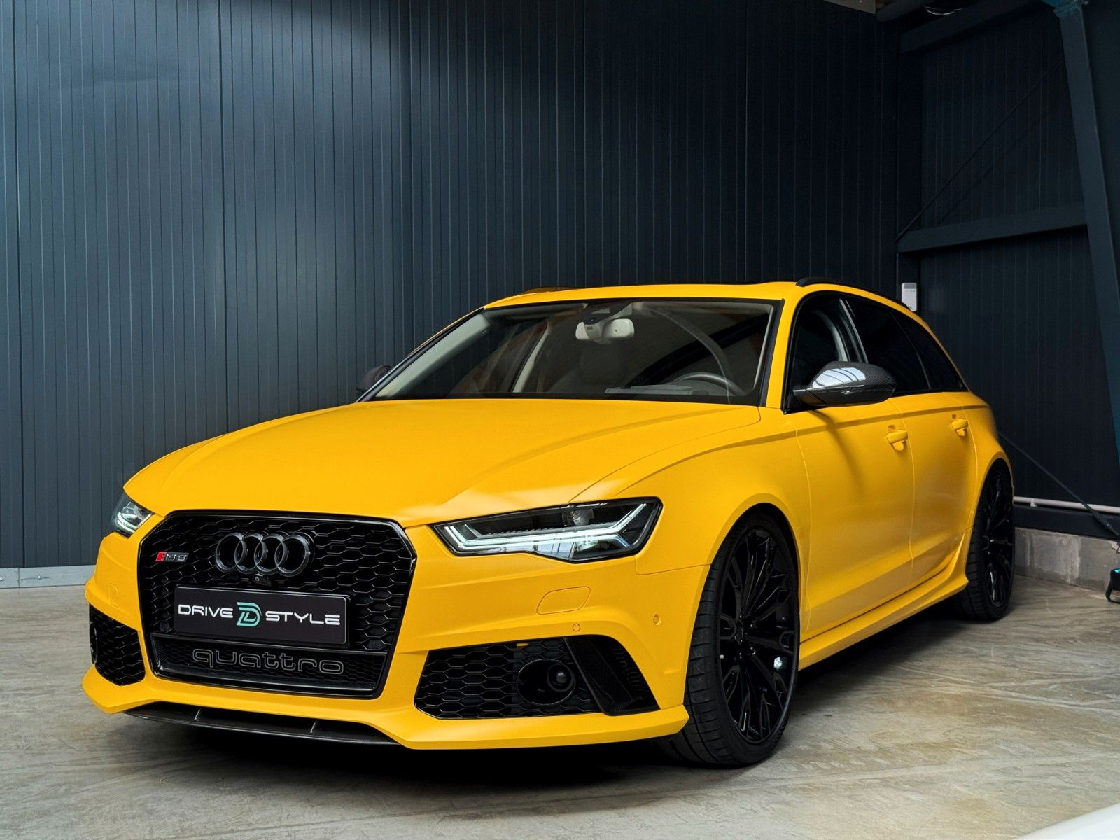 Fahrzeugabbildung Audi RS6 RS 6 Avant 4.0 TFSI quattro